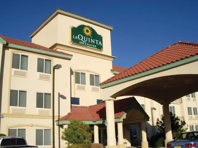 La-Quinta-Inn-Suites-by-Wyndham-Atlanta-Roswell